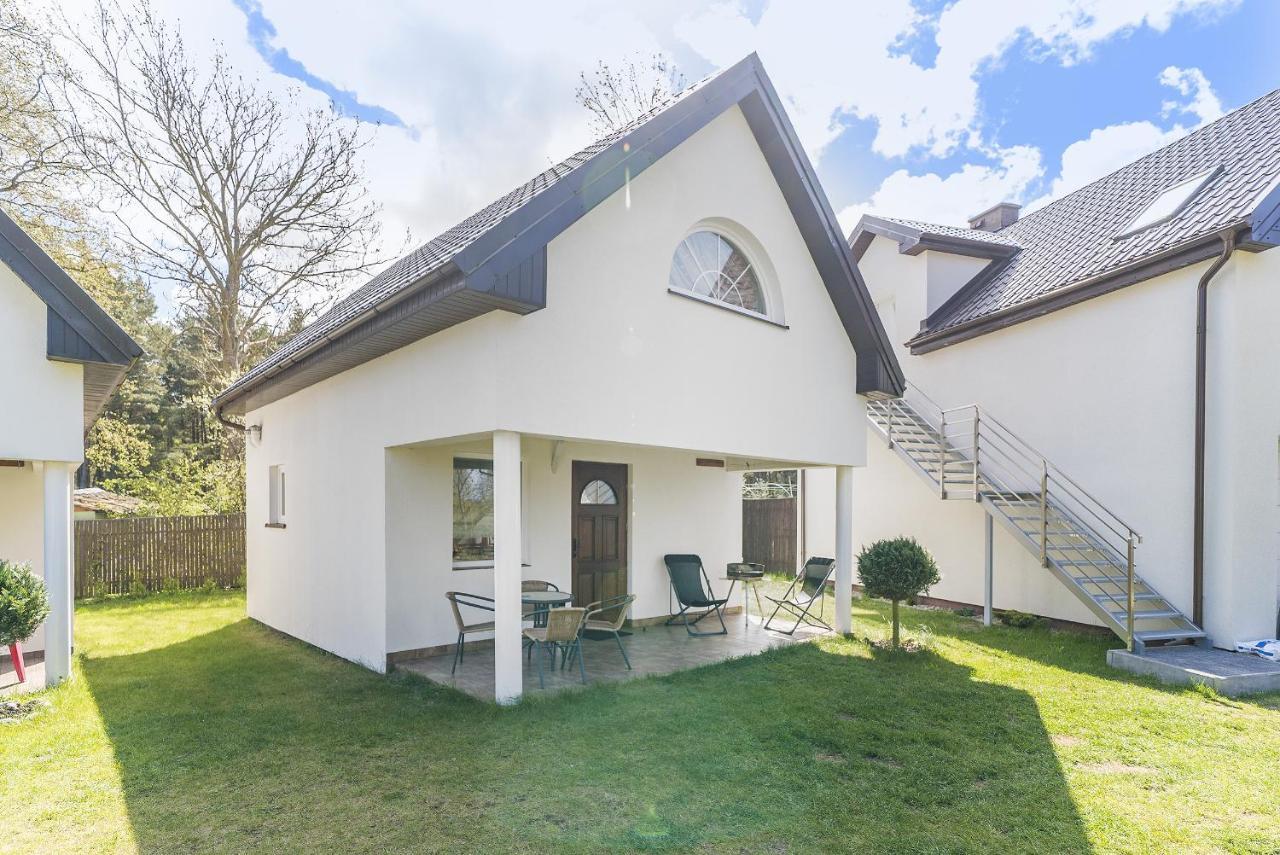 Domki Wiktor - Ostrowo - 700M Od Plazy Karwia Exterior photo
